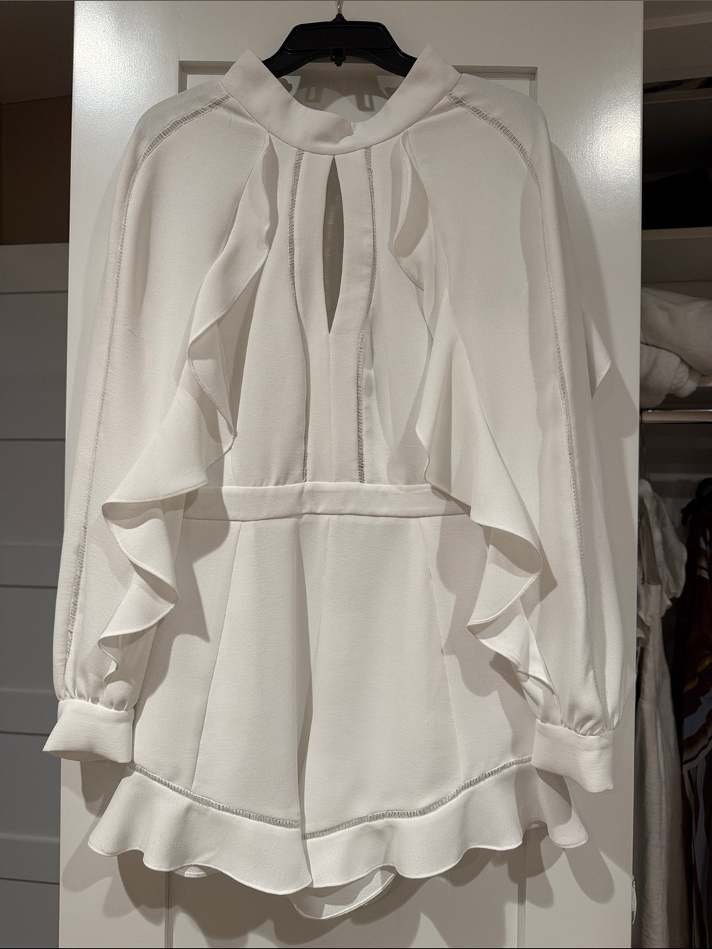 BCBGMaxAzria White Ruffled Keyhole Blouse